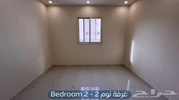 شقة دورين للإيجار   حي العارض 25