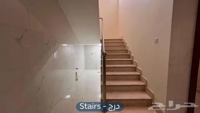 شقة دورين للإيجار   حي العارض 20
