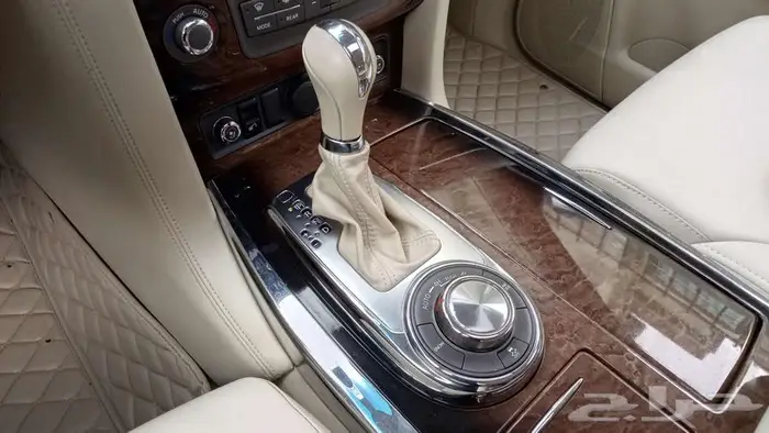 انفنتي qx80 مخزن 17