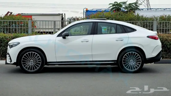 2025 Mercedes-Benz GLC 200 COUPE 4MATIC GCC 0Km 41