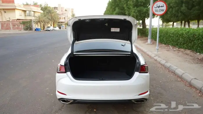لكزس ES350 2020 بطاقة جمركية 8