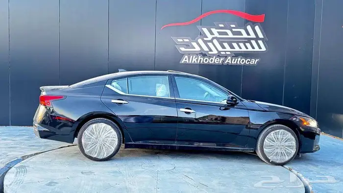 نيسان التيما SV 2025 لدى شركة عبدالمجيد الخضر 4