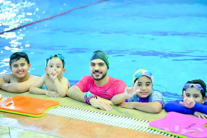 أكبر نادي أطفال بالرياض سباحة 5