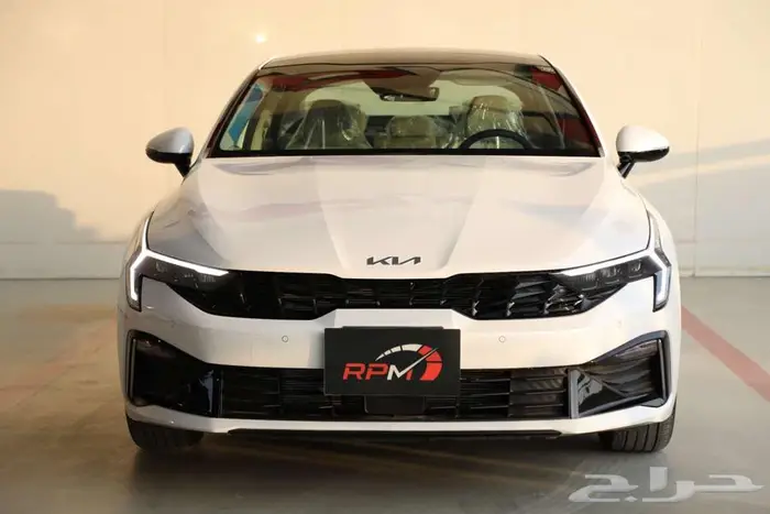 كيا K5 GLS فئة النص فل 2.5cc موديل 2026 جديد 3