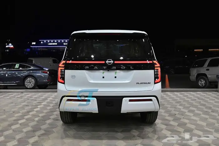 نيسان باترول 2025 بلاتنيوم تنفس طبيعي بالنقد والتقسيط 5
