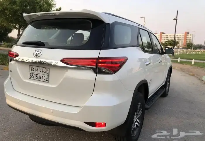 فورتشنر 2019 سعودي بدي وكاله دبل 4X4 بنزين 33