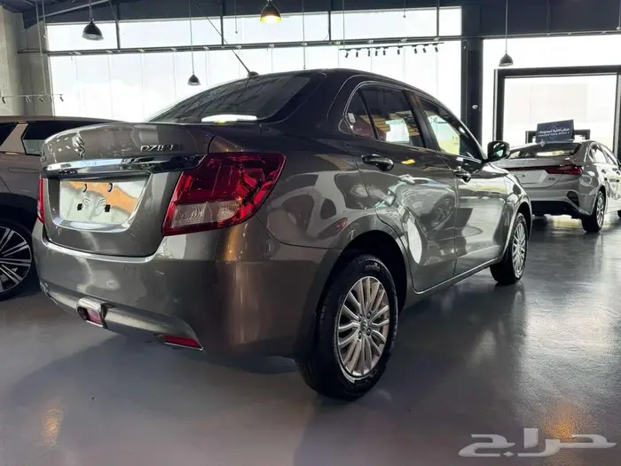 سزوكي ديزاير GLX 2025 ( عرض حصرري ) 8