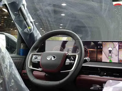 انفينتي QX80 اوتو جراف 2025 index