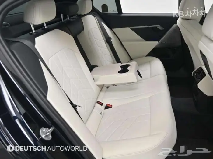 بي ام دبليو 520i 2025 M Sport فل بانوراما 14