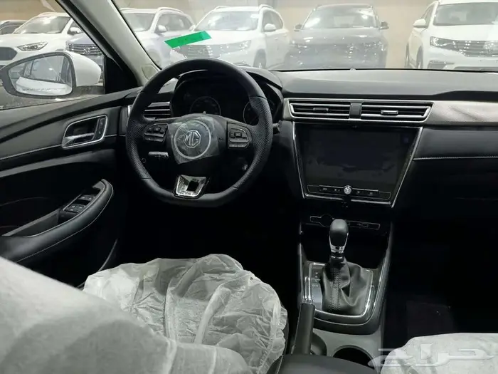 MG 5 موديل 2025 ستاندر ابيض عروض الكاش 5