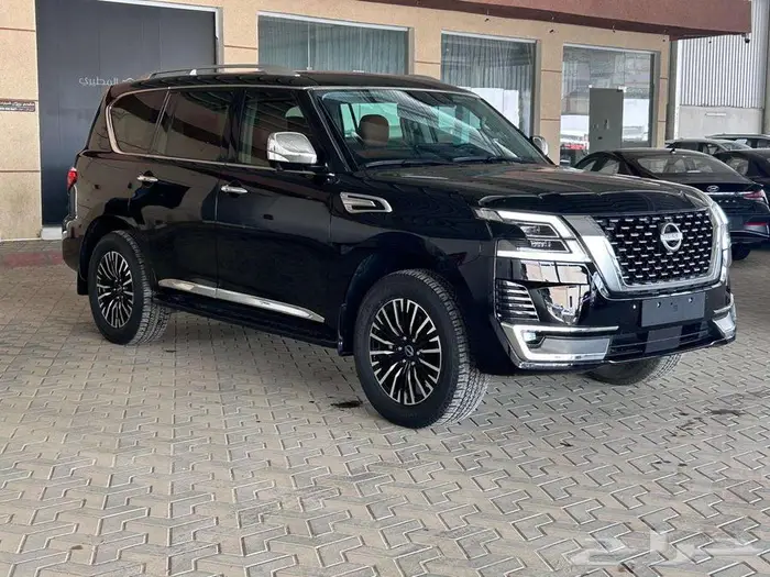 نيسان باترول بلاتنيوم2023 1