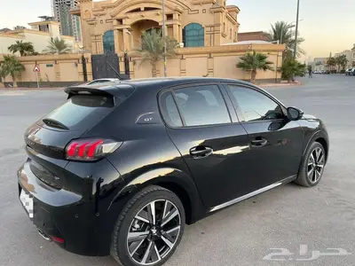 بيجو 208 2023 GT اعلى فئه PEUGEOT index