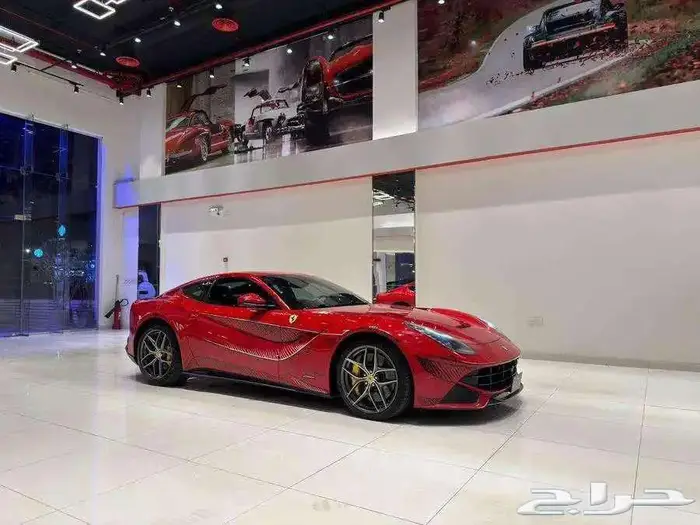 فيراري F12 0