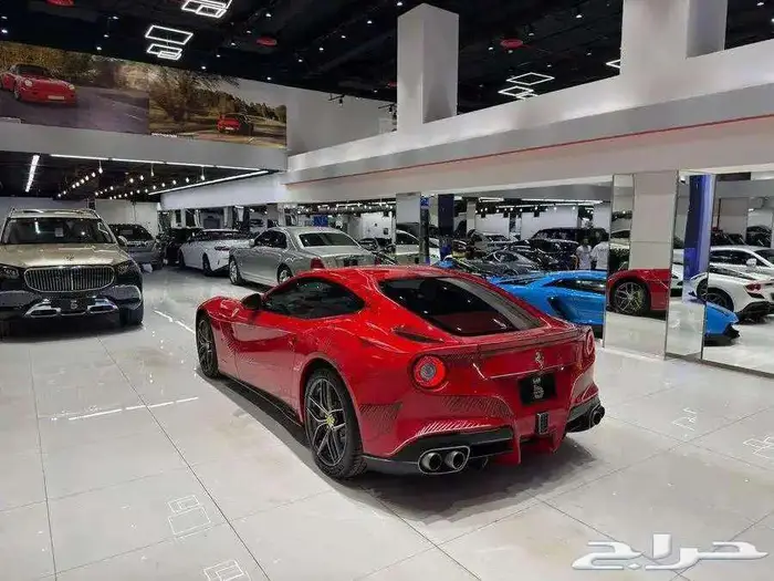فيراري F12 1