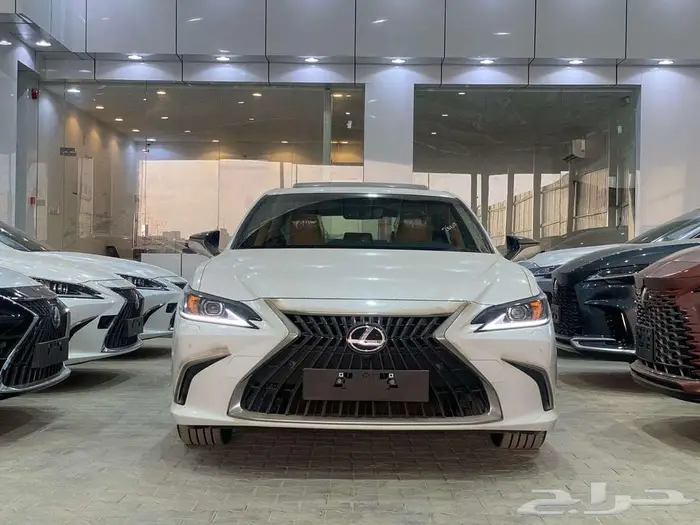 لكزس ES 350 CC فتحة سقف 2025 - أقل سعر 6
