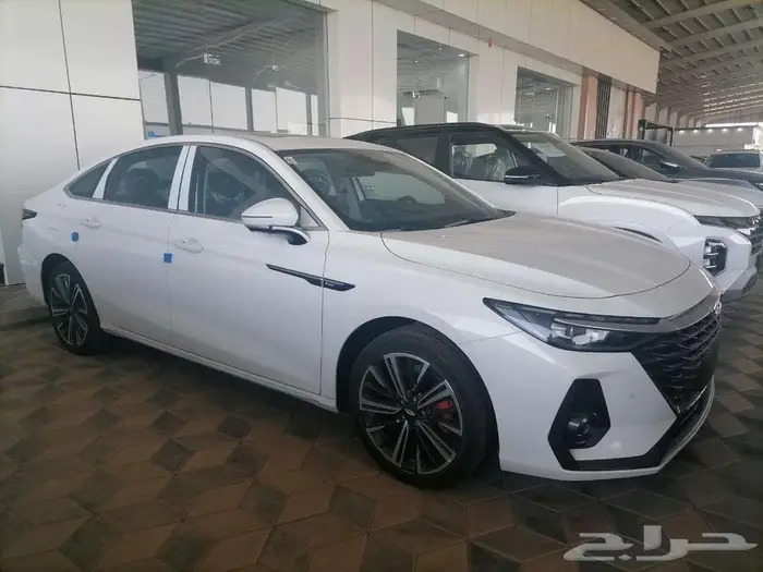 شيري اريزو 8 2025 فل كامل بسعر مميز 3