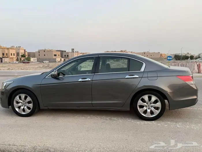 هوندا اكورد 2010 4