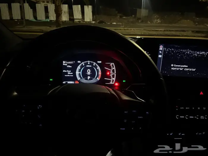 لكزس ES350 بريميوم 2022   حالة الوكالة 1