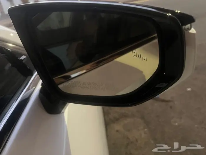 لكزس ES350 بريميوم 2022   حالة الوكالة 15