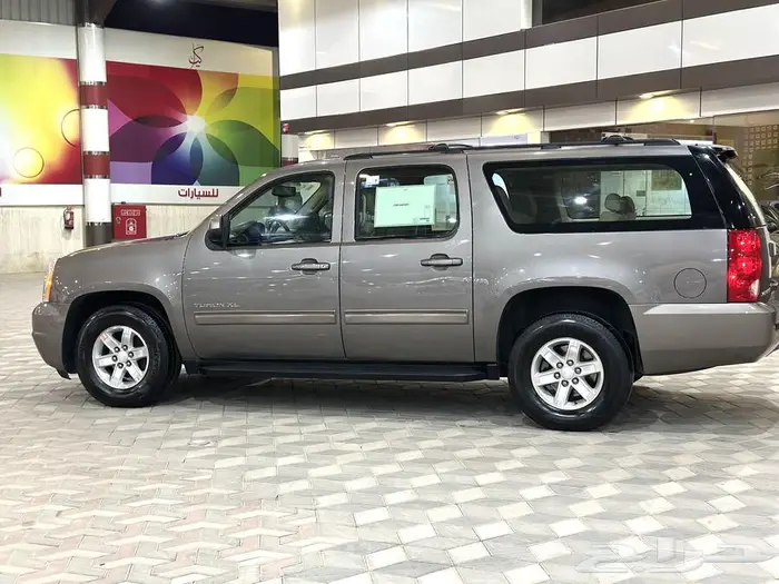 يوكن XL طويل 2013 الجميح بدون دبل. 4