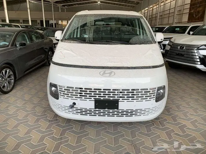 هيونداي ستاريا 11راكب ديزل اوتوماتيك 2025 عرض133000شامل 0