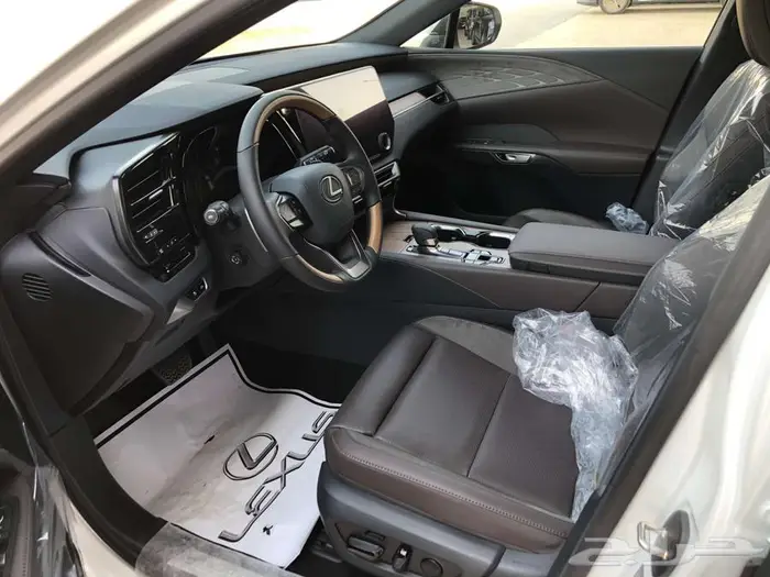 لكزس RX 350 BB 2025بريمي (ابيض -تيتانيوم - ) 18