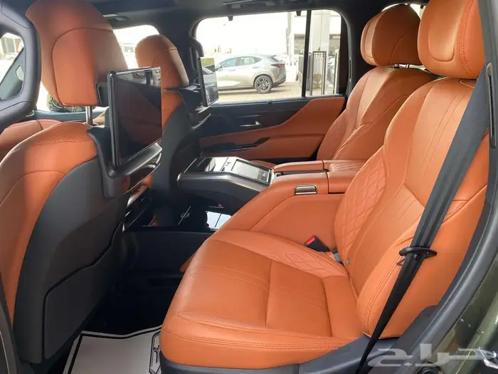 لكزس LX600 VIP 2024 زيتي سعودي 11