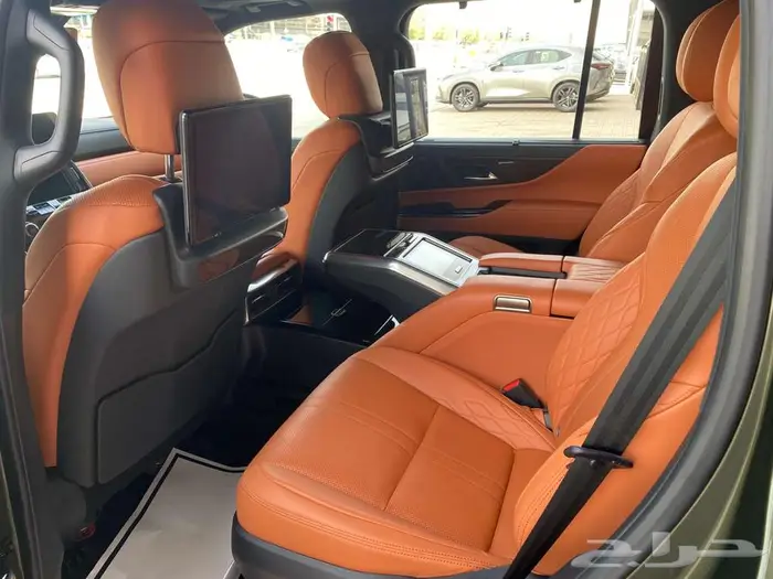لكزس LX600 VIP 2024 زيتي سعودي 12