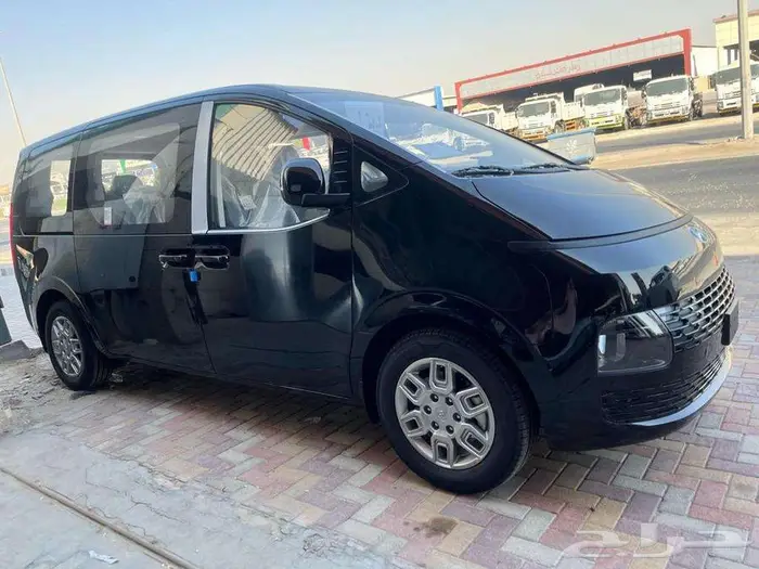 هيونداي ستاريا 2025 ديذل بالنقد والتقسيط 1