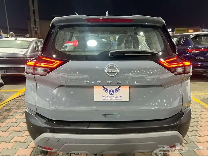 نيسان اكستريل استاندر 5 - 7 مقاعد 2025 4