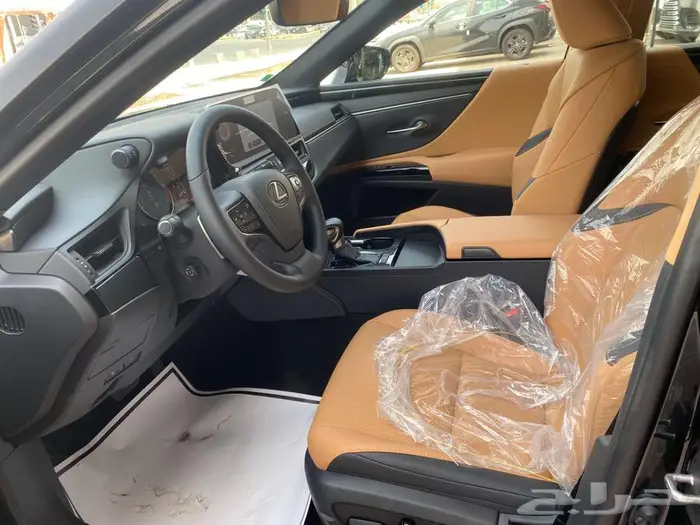 لكزس ES250 2025 استاندر الساير كويتي 21