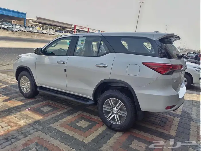 تويوتا فورشنر GX2 2025 بنزين 4X2 سعودي 8