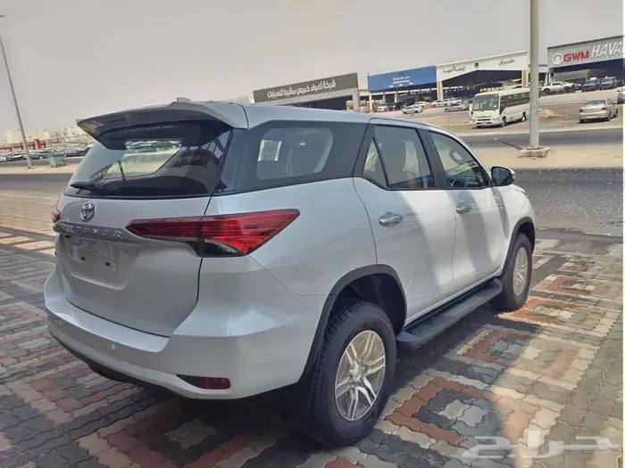 تويوتا فورشنر GX2 2025 بنزين 4X2 سعودي 10