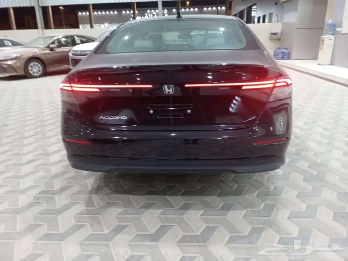 هوندا اكورد نص فل موديل 2025 EX 7