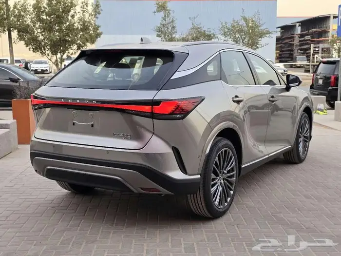 اكزس RX 350 BB 2025 4