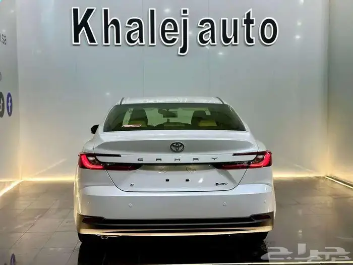 كامرى e هايبرد 2025 كاش واقساط 3