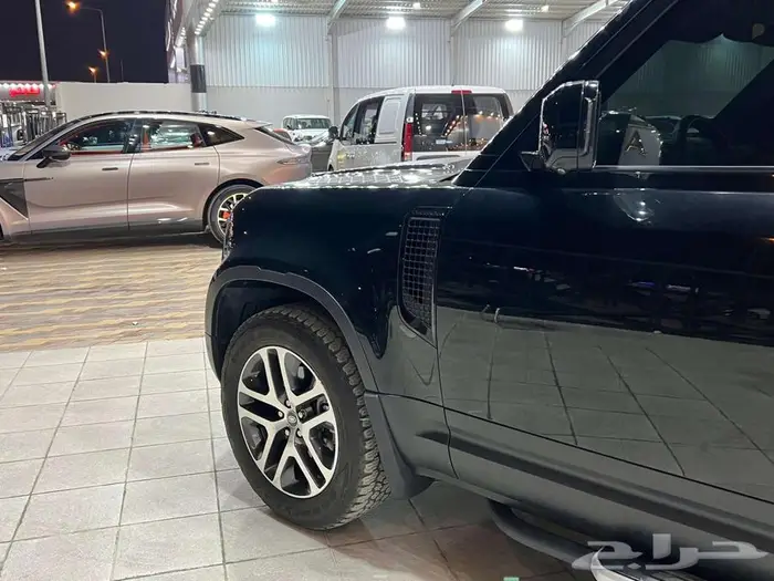 لاند روفر ديفندر V4 90 2023 كاش او اقساط 5