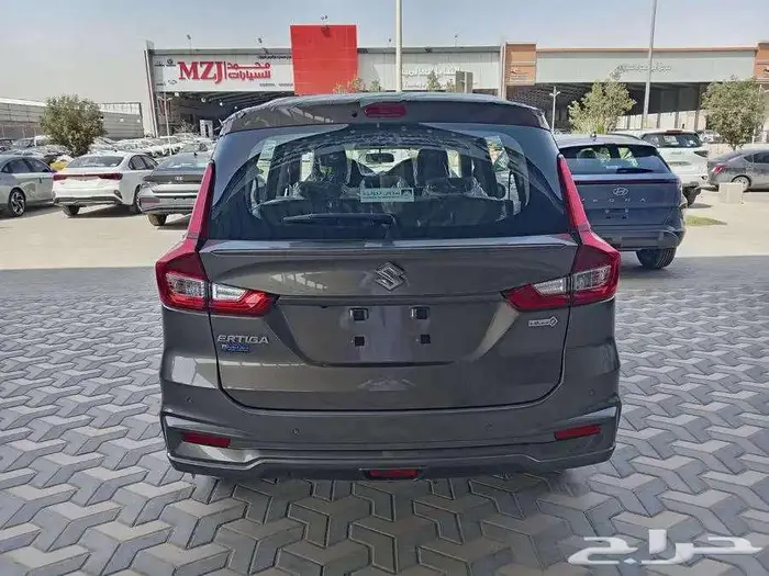 افضل الاسعار على سوزوكي ارتيجا 2025 استاندر 7