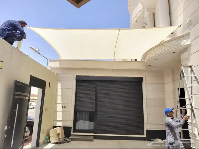 مظلات وسواتر سندويش بنل برجولات شكل خشبي مستودعات لكسان 3