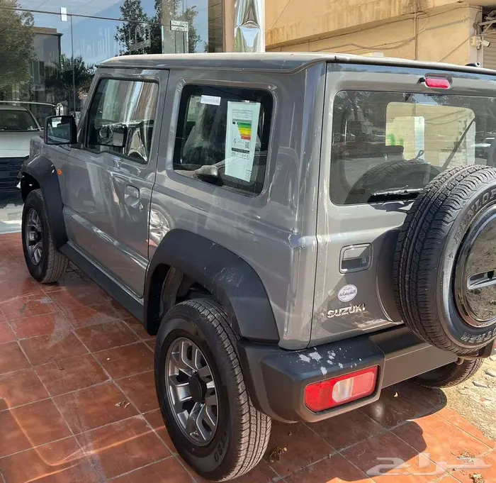 سوزوكي جمني فل GLX باب 2025 ب 75500 غير شامل الضريبة 3