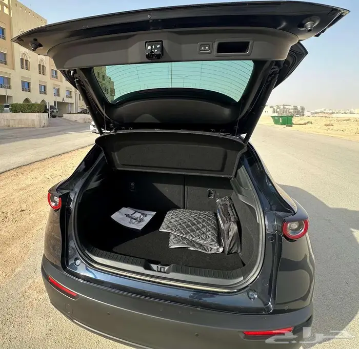 مازدا سي اكس 30 أعلى فئة - (Black Interior) 2024 داخلية جلد 18
