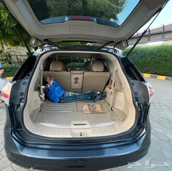 NISSAN X-TRAIL 2.5 Model 2015 4-WD 7 Seat 4