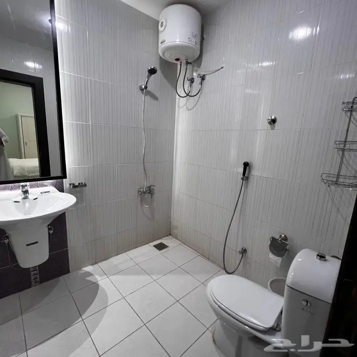 شقة 3 غرف ايجار شهري 6