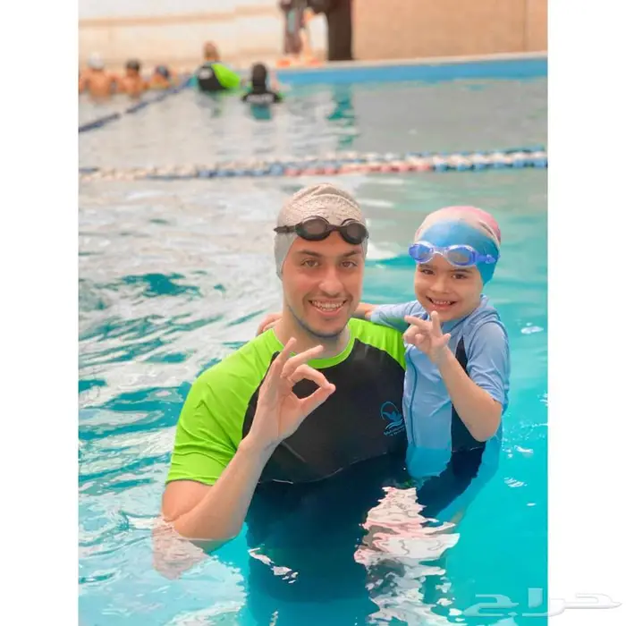 مدرب سباحة 6