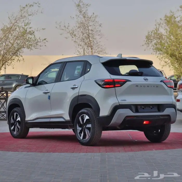 نيسان ماجنتيك 2025 نص فل 5