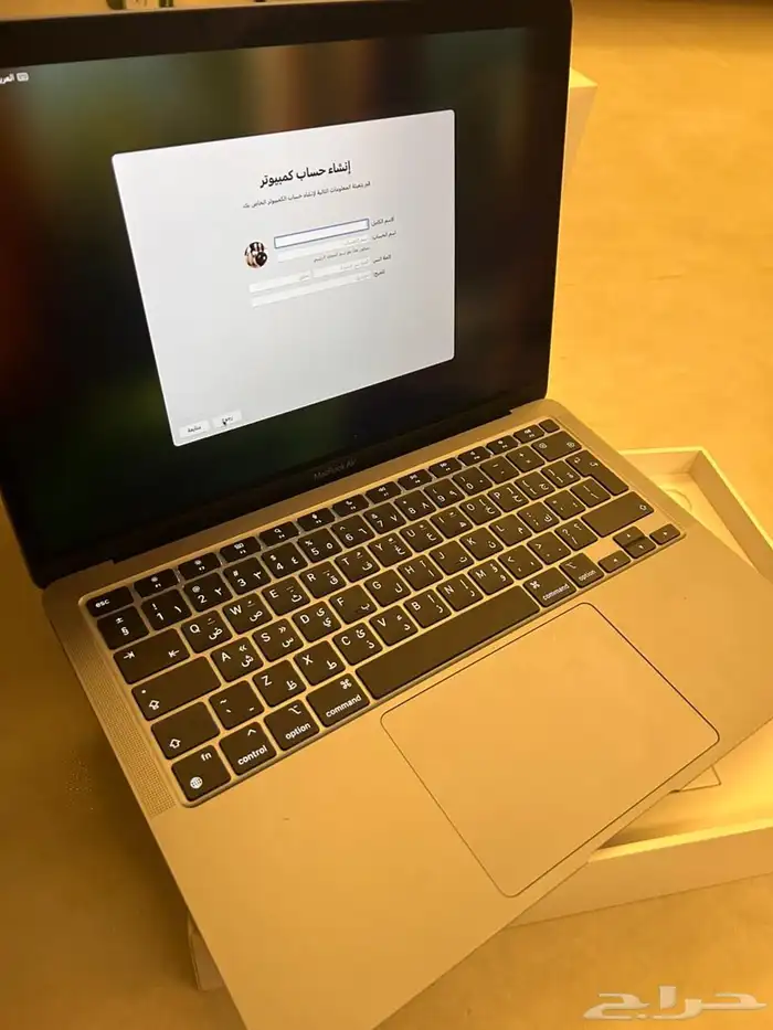 ماك بوك لابتوب من شركه ابل جديد استعمال نظيف جدا 5