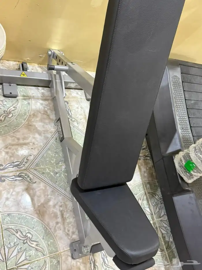 اجهزة نادي سير و دراجات لايف فيتنس امريكي 4