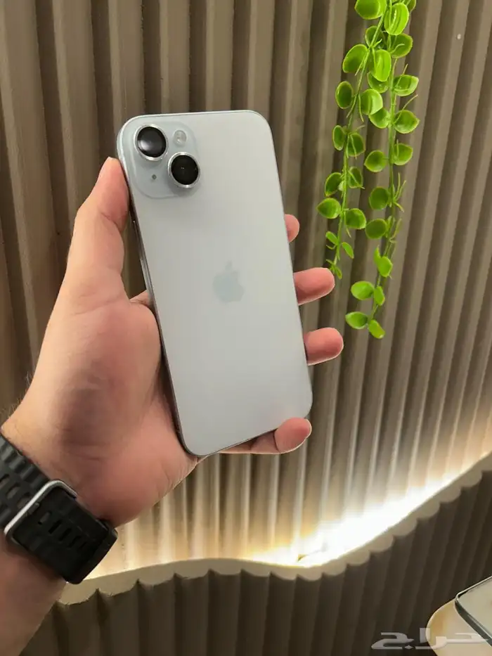 ايفون 15 بلس 1