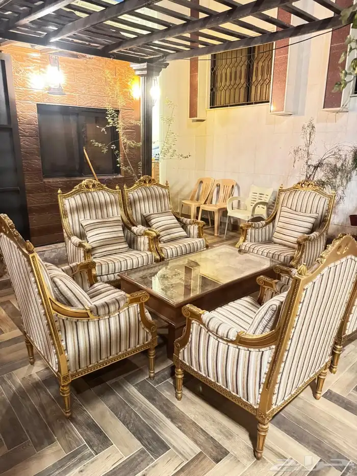 طقم كراسي خشب مع طاولة 2