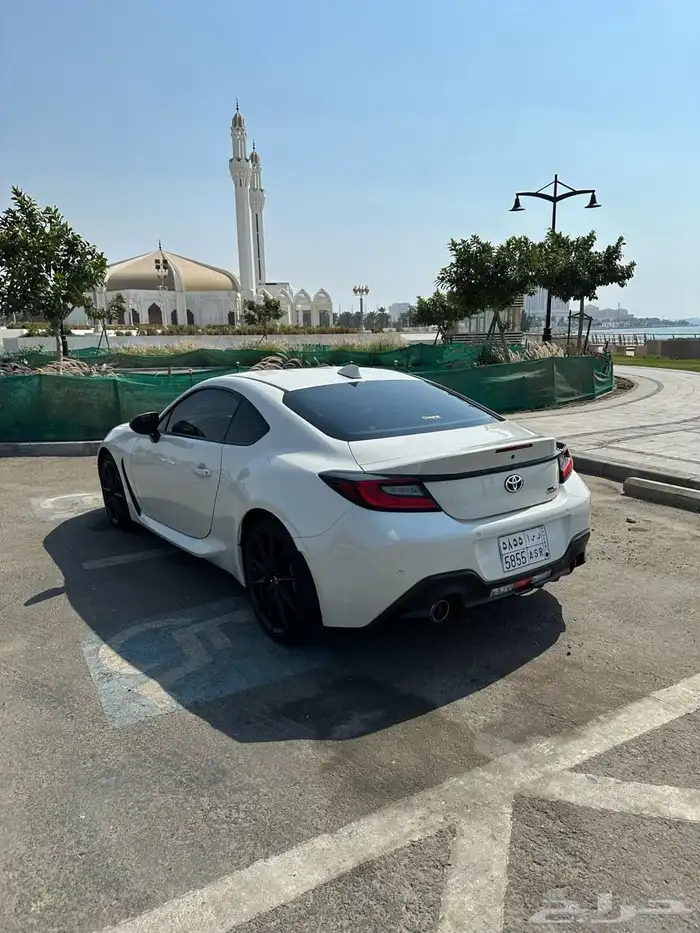تايوتا GR86 1